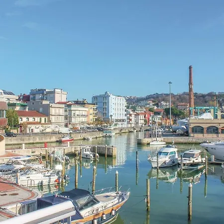 Casa Adele Каттолика